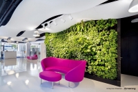 Wygięte w&nbsp;łuk panele mineralne OPTIMA CURVED CANOPY, Armstrong